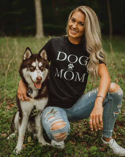 Dog Mom Black Tee - Pawz